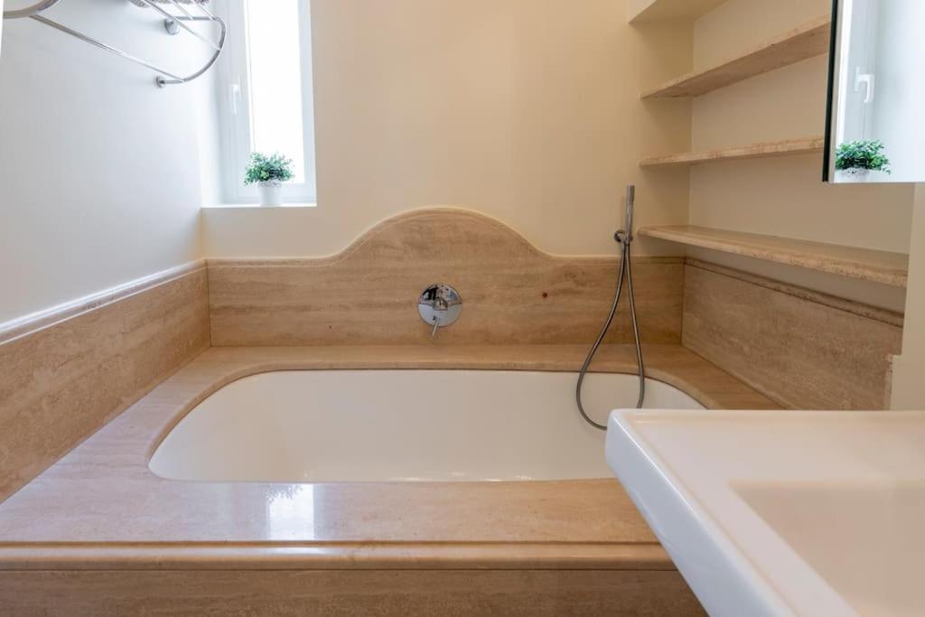 Il Giardino Garden View Apartment ميلان المظهر الخارجي الصورة